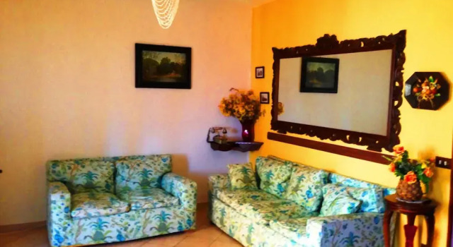 Iris, Book Hotel Tropea Calabria