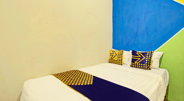 Camera Standard SPOT ON 92531 Pacar Guesthouse