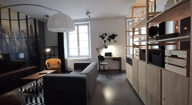 Апартаменты Loft 50m2 plein centre-ville avec garage, WiFi...