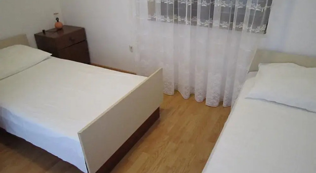 Seven-Bedroom Holiday Home in Pag, Book Hotel 5-stjernede hoteller i Kvarner, 5*