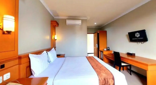 Rama Garden Hotel, Rezervovat Hotel Hotely v Sulawesi s parkováním, Parkování