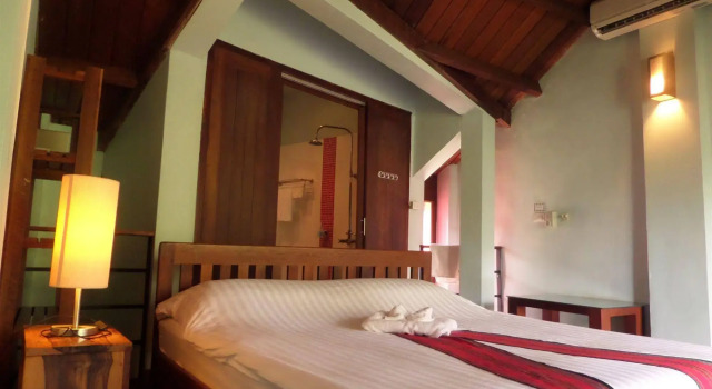 Inthira Champasak Hotel, Book Hotel Champasak Champasak