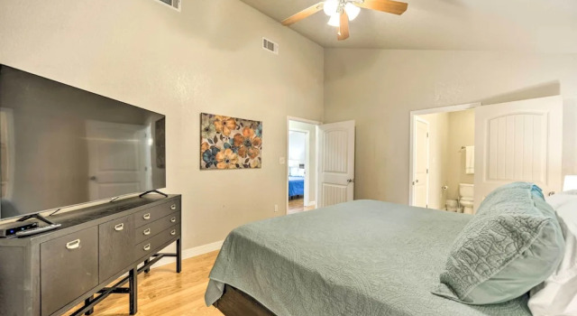 Коттедж Cozy Canyon Lake Abode < 1 Mi to Boat Ramp!