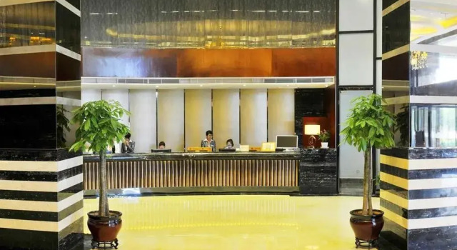 Huawen Forest Hotel