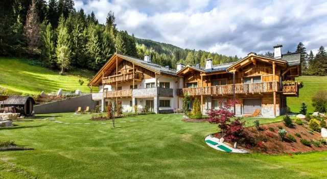 Апартаменты c 1 комнатой Alpine Mountain Chalet