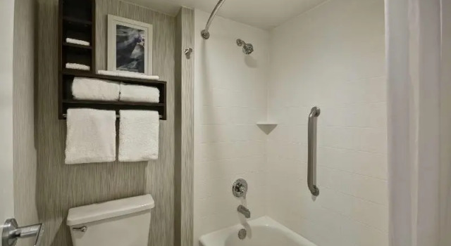 Номер Standard с балконом Homewood Suites by Hilton Indianapolis Carmel