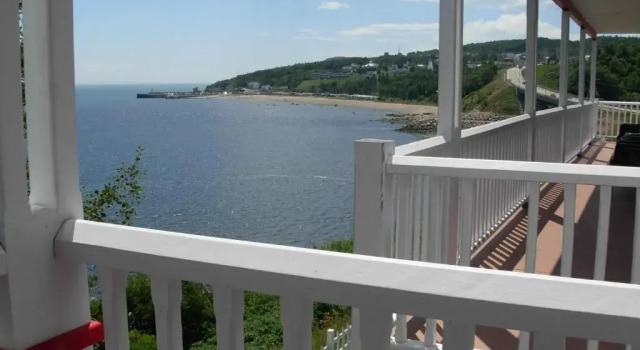 Коттедж c 1 комнатой Motel Les Chalets Bo-Fleuve