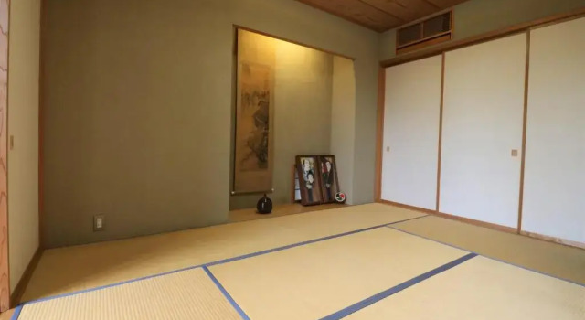 Andiamo a Atami, Boek Hotel Hotels in Tokai met parkeren, Parkeren