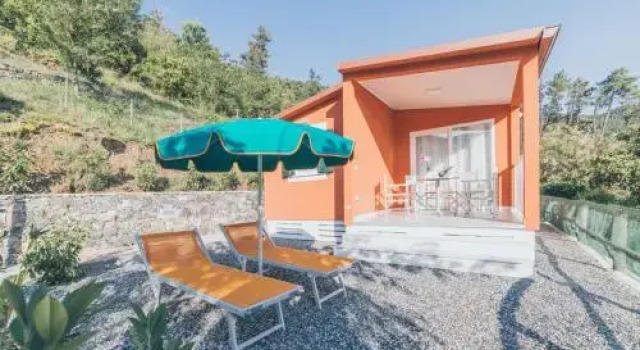 Costabella Bungalows, Book Hotel Deiva Marina 