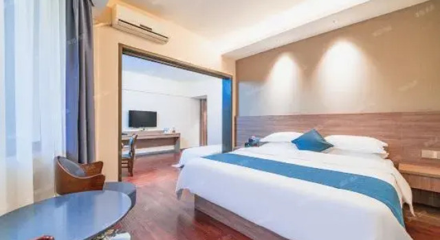 Люкс Deluxe Yeste Hotel （Guilin High-speed Railway）