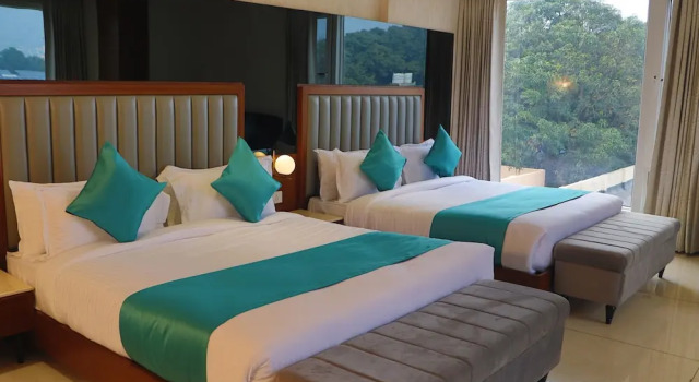 Люкс Privilege Hotel Green - Behind Parmarth Niketan