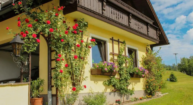Ferienwohnung Claudia, Забронировать Отель Отели Fuschlsee с парковкой, Парковка