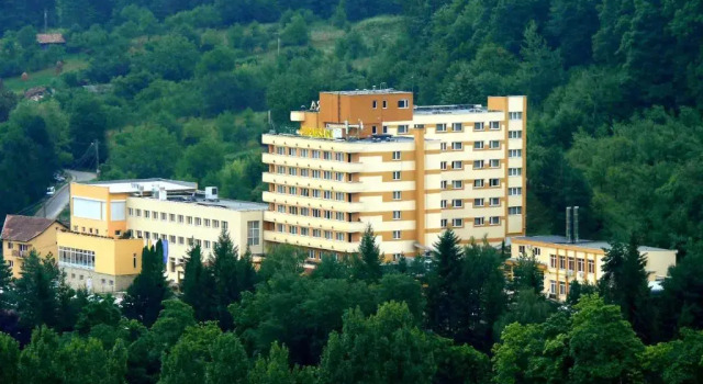 Hotel Germisara, Rezervovat Hotel Hotely v Hunedoara s parkováním, Parkování