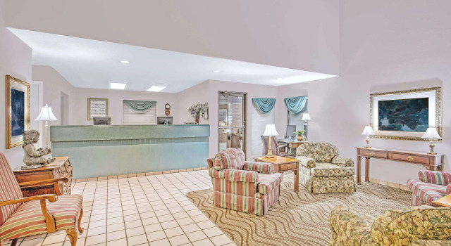Days Inn by Wyndham Wytheville, Buchen Sie Hotel Wytheville 