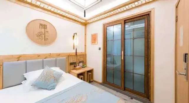 Номер Economy Putuo mountain buddhist zen house inn