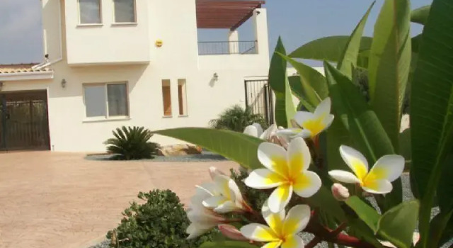 Villa Gabriella, Boek Villa Peyia Paphos
