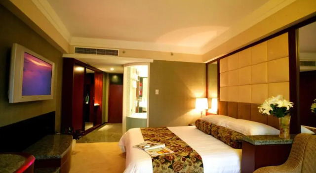 Двухместный номер Budget Nanjing Central Hotel