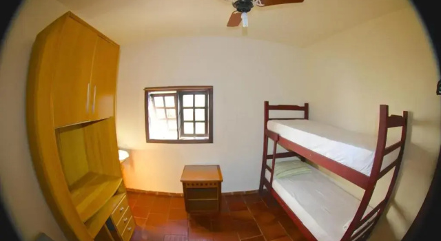 Кровать в общем номере (женский номер) Hostel e Pousada Barra da Tijuca
