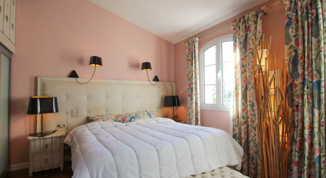 Lovely holiday home in Port Grimaud with terrace