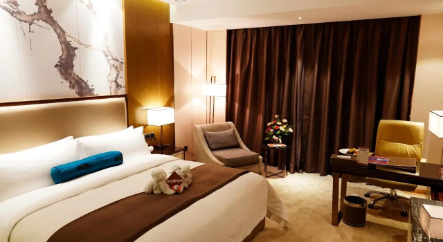 Argyle Grand Hotel Xingyi, Book Hotel Hotels in Qianxinan with Parking, Parking