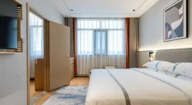 Люкс Business Guangzhou Huitong International Hotel