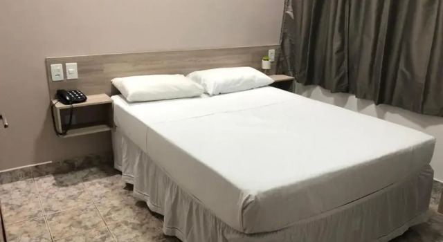 Hotel Colorado, Book Hotel  