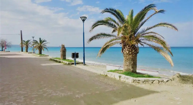 Апартаменты Hippocampοus Niki's Beach House