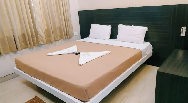 Sri Valli Vilas Residency, Varaa Hotelli Cuddalore Tamil Nadu