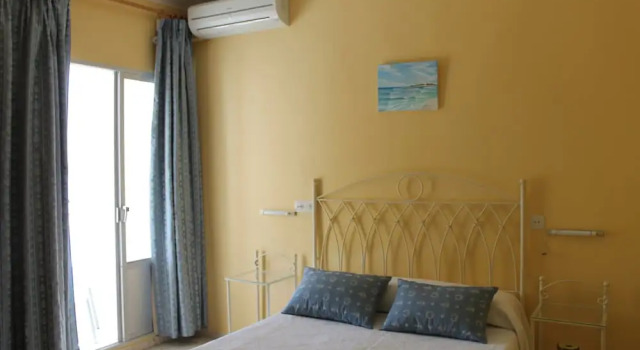 Hostal Miramar, Book Hotel Barbate Costa de la Luz, near Meca Tower