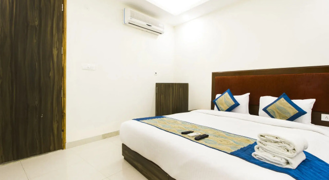 Hotel SRV