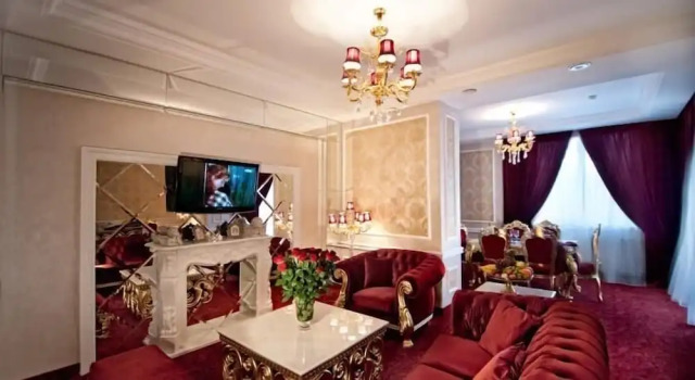 Люкс Executive с балконом Роял гранд-отель (Трускавец)