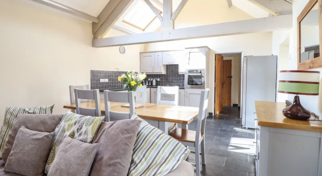 Beudy Bach Barn, Book Feriehus Villaer i Gwynedd, Villa