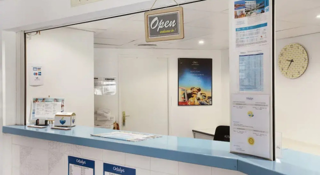 Odalys - Appart'Hotel Les Félibriges, Забронировать Отель Отели Канн с бассейном, рядом с Le Croisette Casino Barriere de Cannes, Бассейн