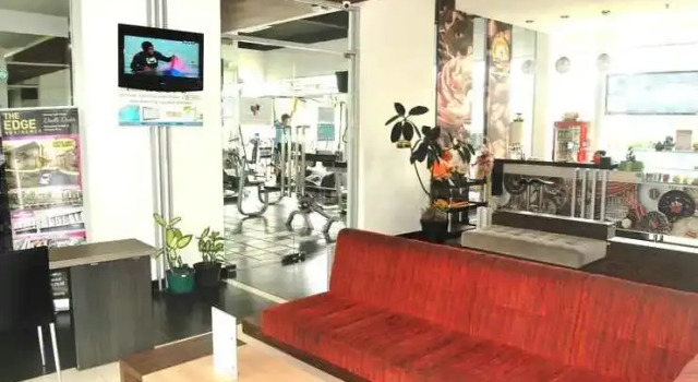 Great Escape Apartment Baros, Rezervovat Apartmán Cimahi West Java