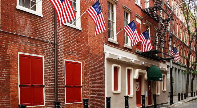 Apple Hostels of Philadelphia, Забронировать Хостел Филадельфия Philadelphia Metropolitan Area, рядом с Музей Американской революции