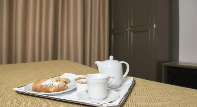 Cursula, Book Hotel Cascia Umbrien
