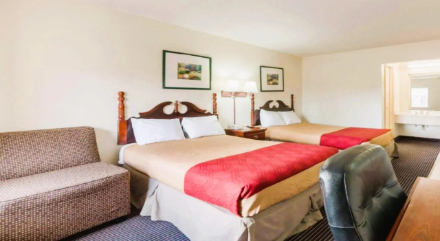 Четырёхместный номер Standard Coastal Inn Corpus Christi