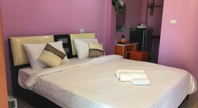 Charming Home Resort ชาร์มมิ่งโฮมรีสอร์ท สวนผึ้ง, Varaa Lomakeskus Hotellit Ratchaburi aamiaisella, Aamiainen