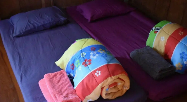 Chanmuang guesthouse, Забронировать Отель Пай Мэхонгсон