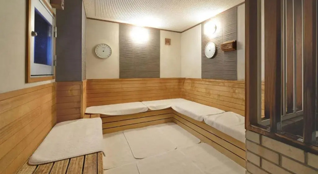 Женская капсула Capsule and Sauna Rosco