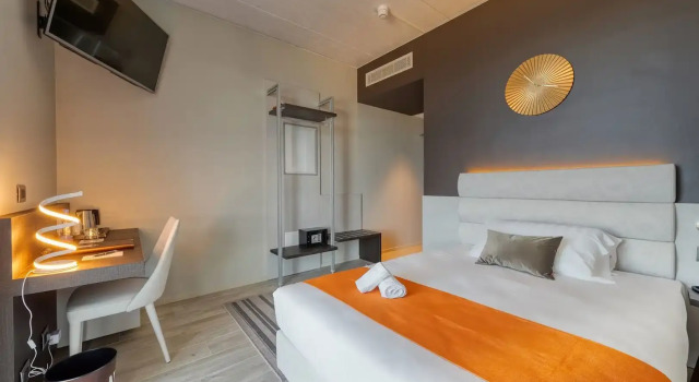 Vision Hotel