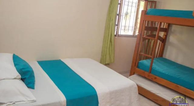 Finca Londres, Rezerwuj Hotel Hotele w Villeta z basenem, Basen