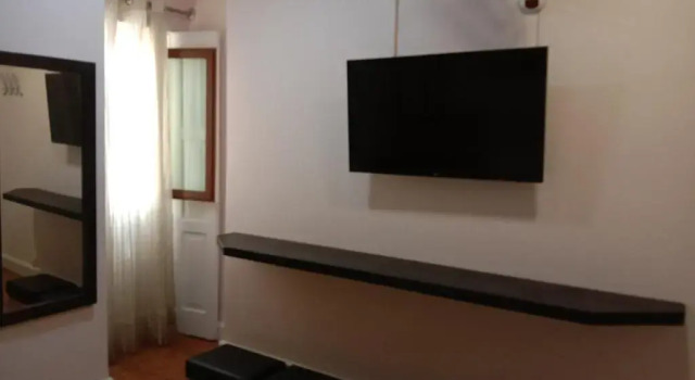 Трёхместный номер Standard Residencial Faria Guimarães