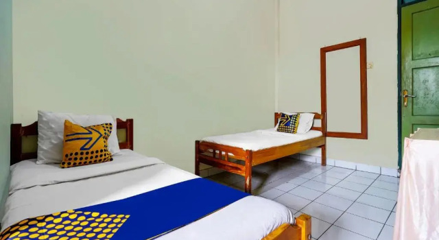 Economy Double room Hotel O Wisma Lec Syariah