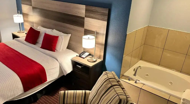 Garnett Hotel & RV Park, Book Hotel Garnett Kansas