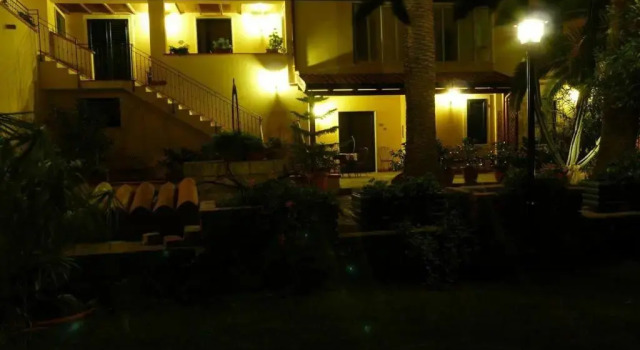 Al Vecchio Pozzo, Book Apartment Hotels in Sicily with Parking, Parking