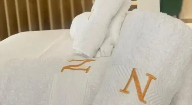 Suite Qeparo Napolon Complex