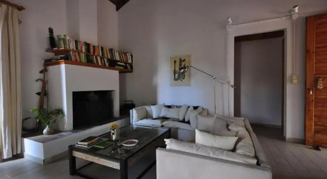 139 steps from the sea, Book Hotel Gialtra Central Greece