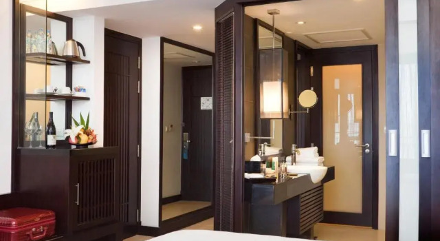 Двухместный номер Standard Novotel Ha Long Bay Hotel