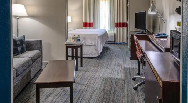 Двухместный номер Standard Four Points by Sheraton Memphis Southwind